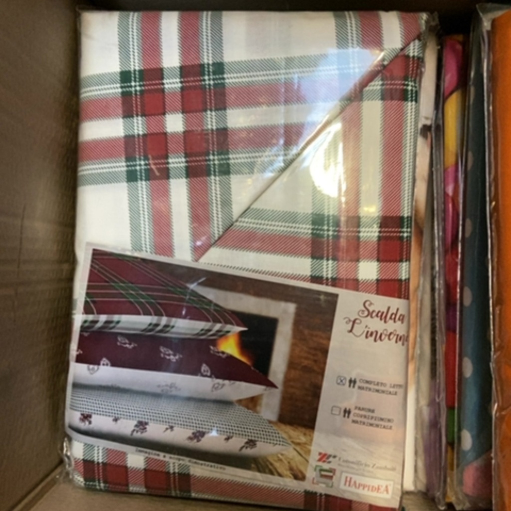 Completo Letto - Lindenhof/staul Rossa Senza Fondo - Tela Cotone 150tc - Happidea - F1 051531910 - 8352
